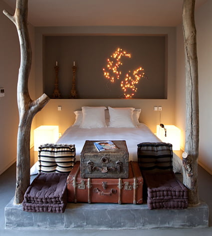 ramas a los pies de la cama