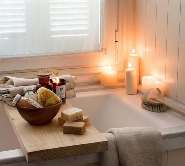 Velas para decorar baños