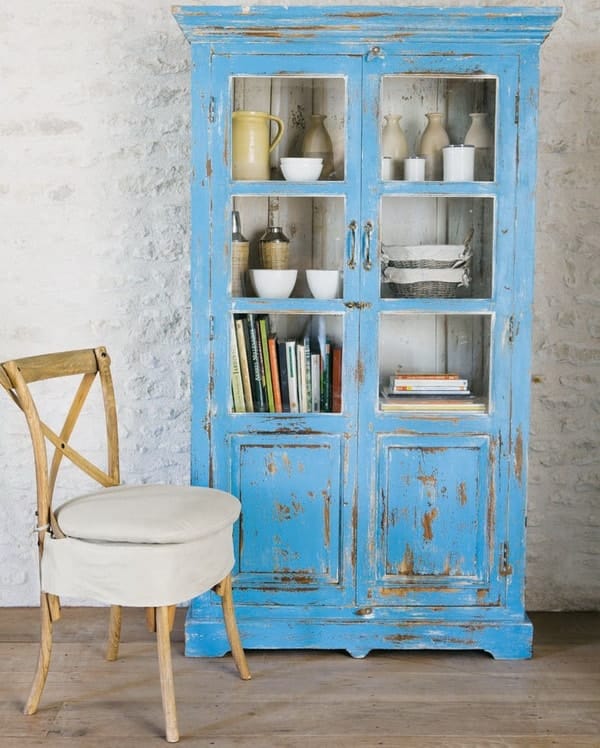 Muebles viejos restaurados con pintura