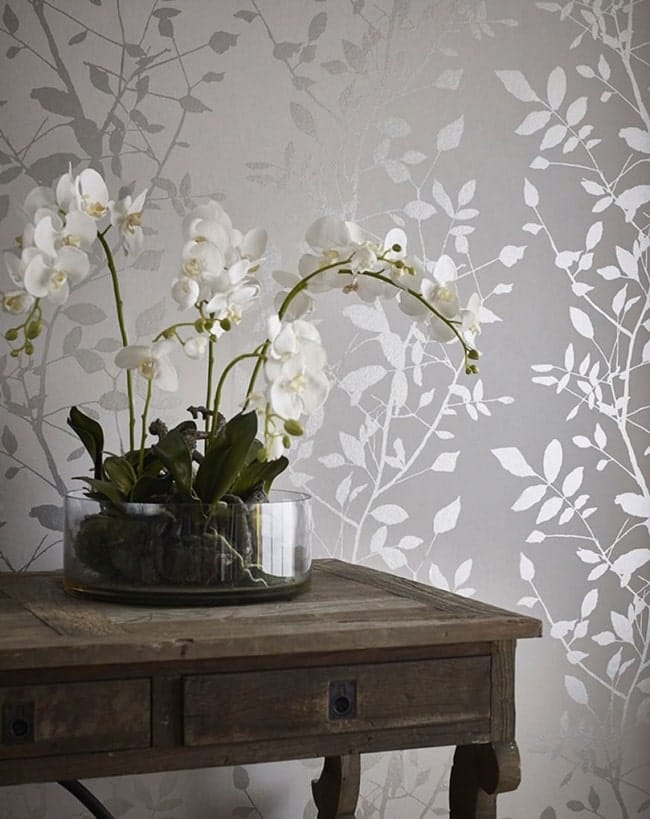 Papel de pared para el recibidor con acabado brillante